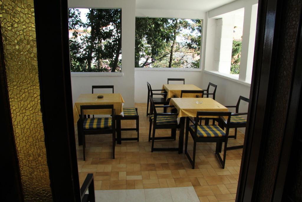 Novalja Guesthouse Economy Rooms Екстериор снимка