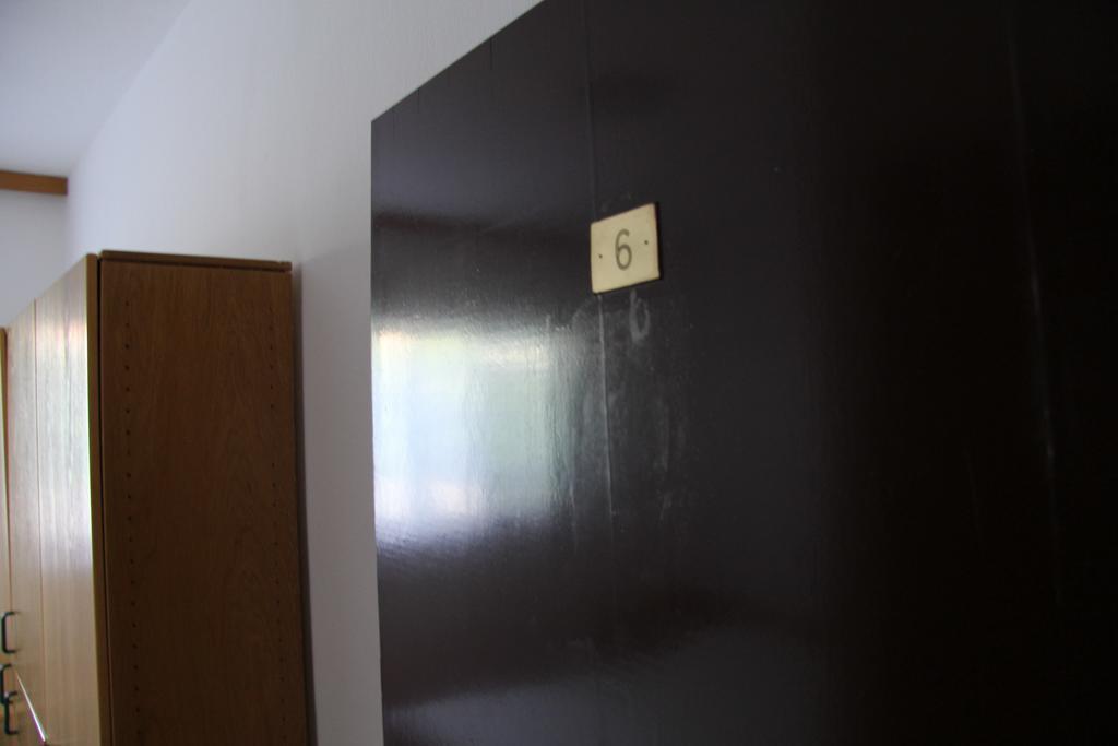 Novalja Guesthouse Economy Rooms Екстериор снимка