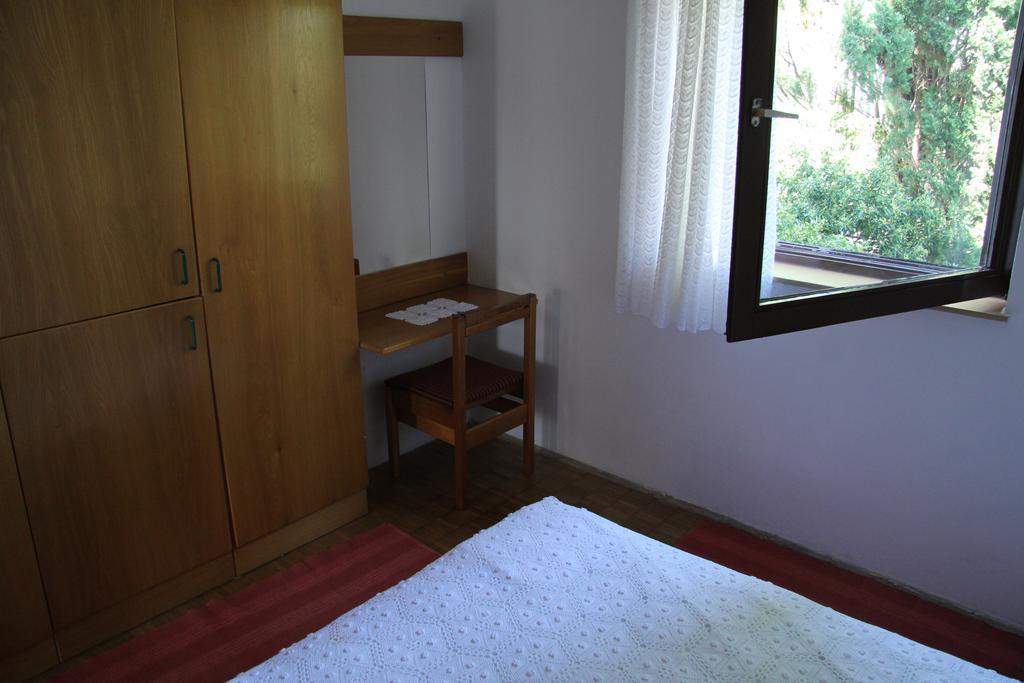 Novalja Guesthouse Economy Rooms Екстериор снимка