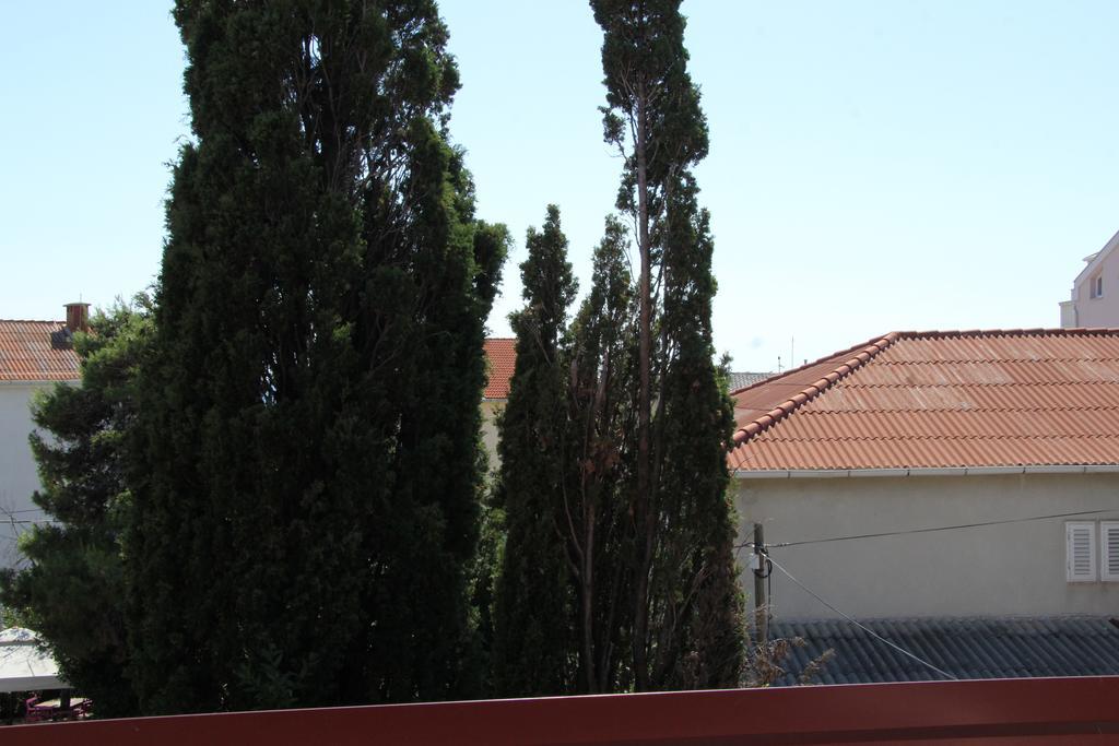 Novalja Guesthouse Economy Rooms Екстериор снимка